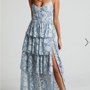 BLUE WHITE FLORAL DETAIL FORMAL MAXI DRESS